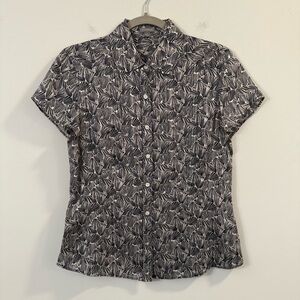 Ann Taylor Black and White silk short sleeve Button Down Shirt